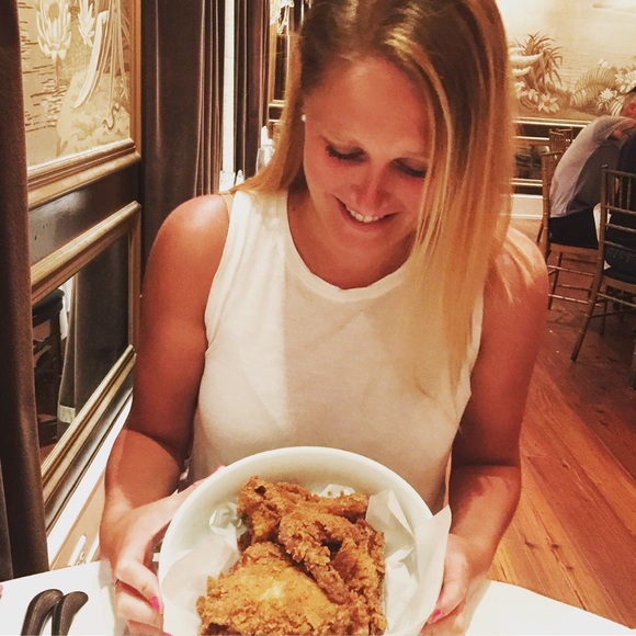 Meet your Posher, Sarah - Picture 2 of 3